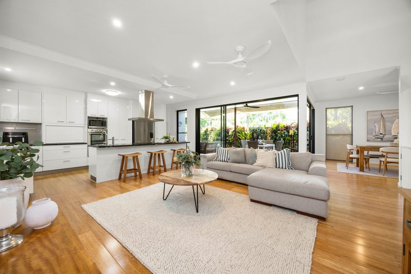 Photo - 39 King Street, Shelly Beach QLD 4551 - Image 6