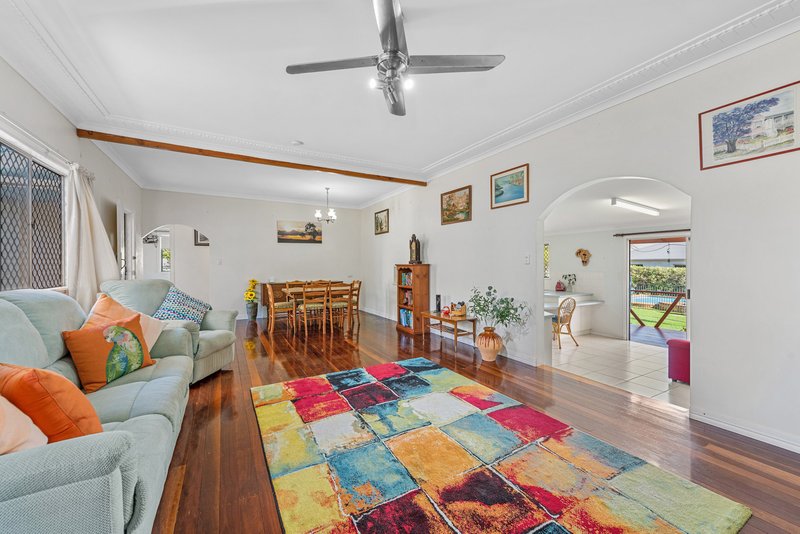 Photo - 39 King Street, Woody Point QLD 4019 - Image 3