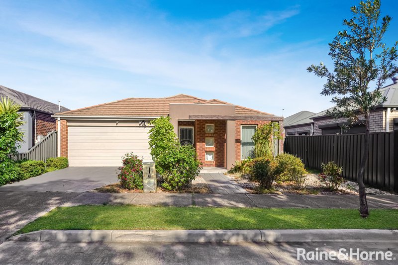 39 Kinglake Crescent, Craigieburn VIC 3064