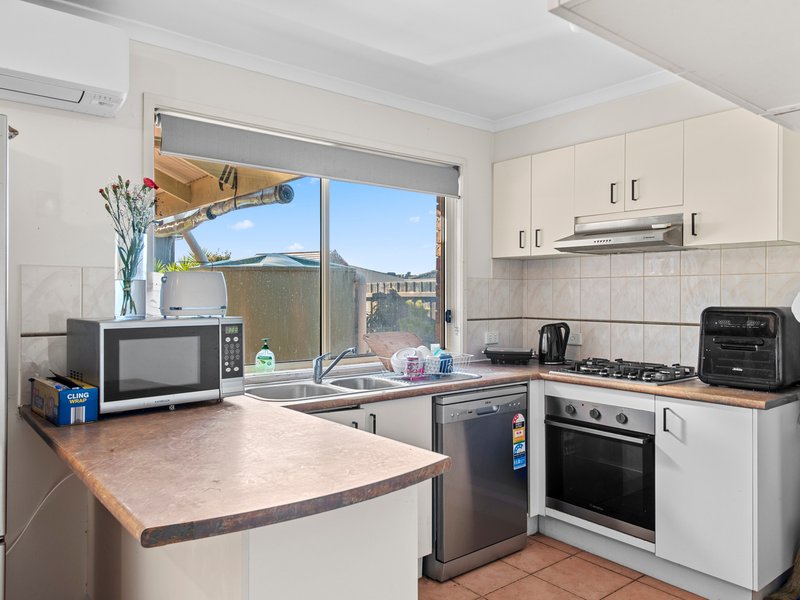 Photo - 39 Kinlora Drive, Somerville VIC 3912 - Image 3