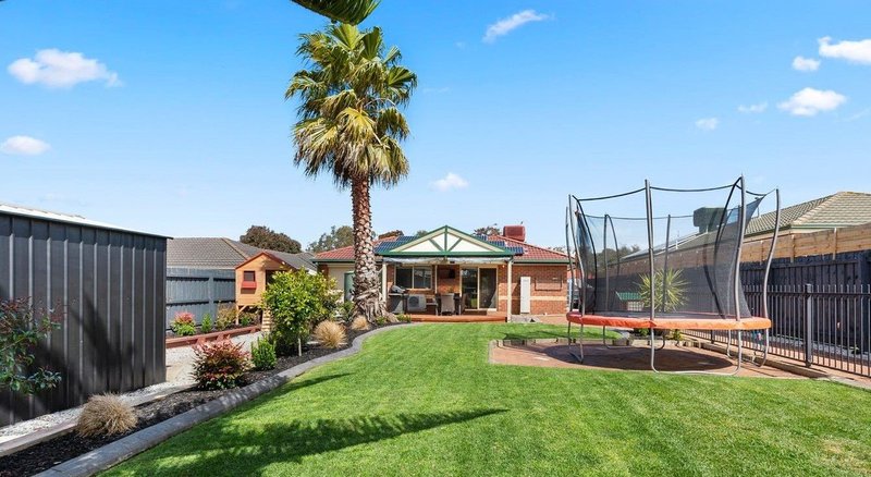 Photo - 39 Kinlora Drive, Somerville VIC 3912 - Image 7