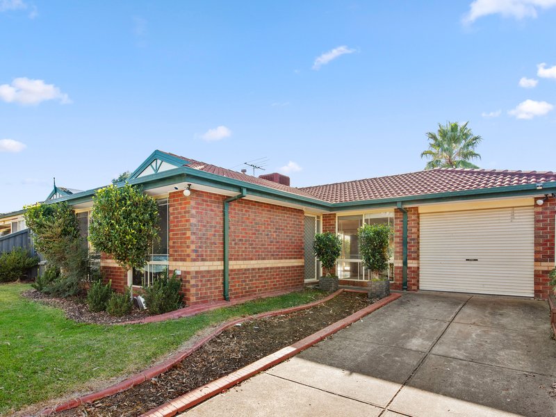 Photo - 39 Kinlora Drive, Somerville VIC 3912 - Image 1