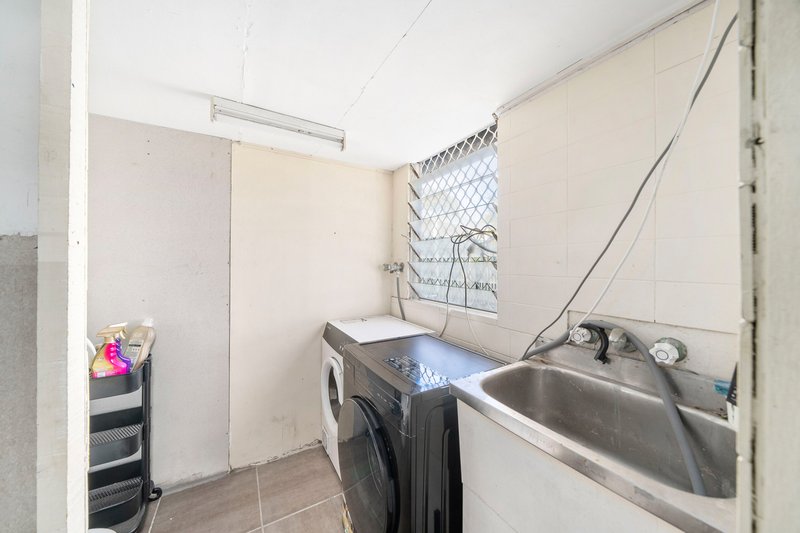 Photo - 39 Knights Terrace, Margate QLD 4019 - Image 21