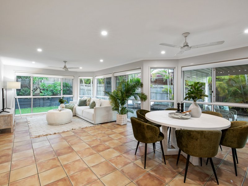 Photo - 39 Konrad Place, Sinnamon Park QLD 4073 - Image 7