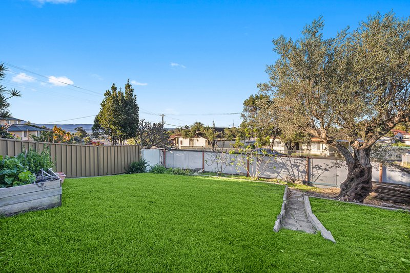 Photo - 39 Konrads Road, Mount Warrigal NSW 2528 - Image 8