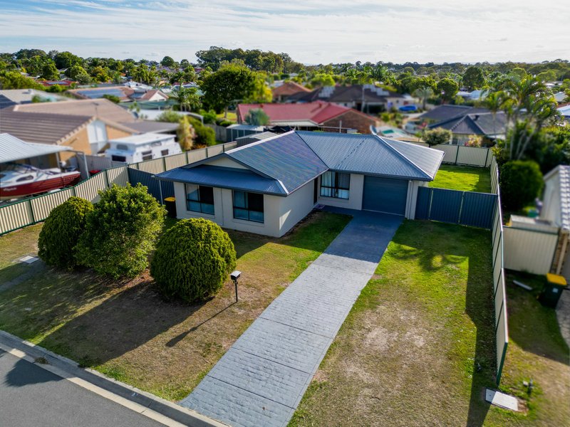 39 Lachlan Crescent, Sandstone Point QLD 4511