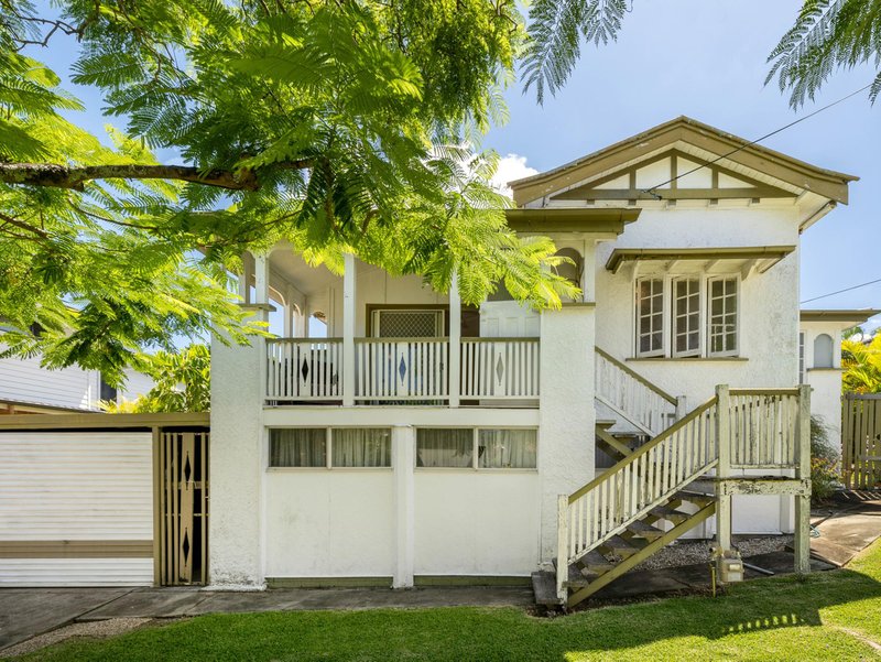 39 Lancaster Street, Coorparoo QLD 4151