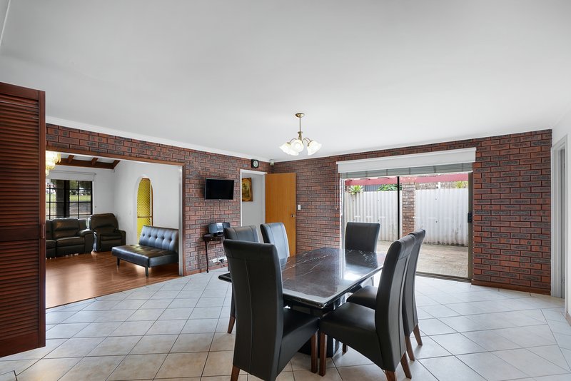Photo - 39 Lanchester Way, Stirling WA 6021 - Image 11