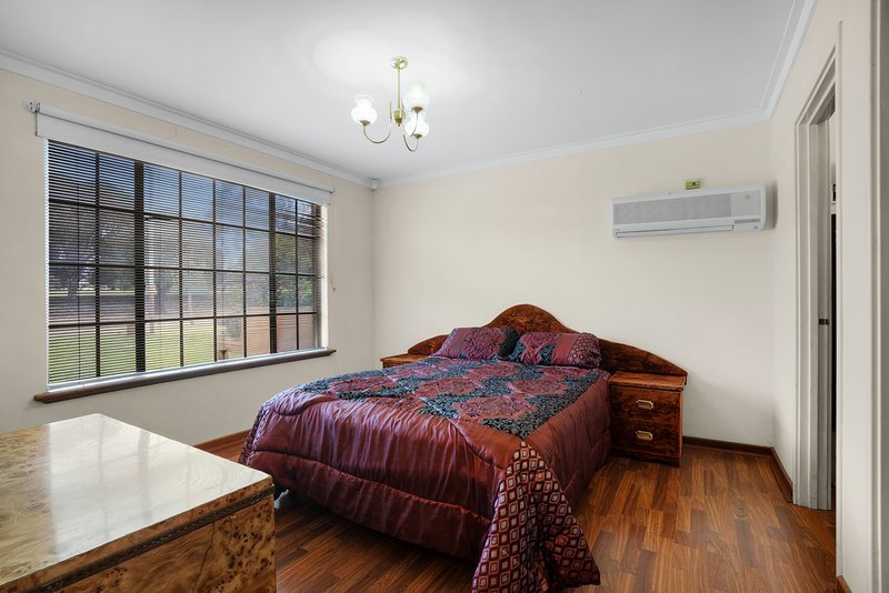 Photo - 39 Lanchester Way, Stirling WA 6021 - Image 17