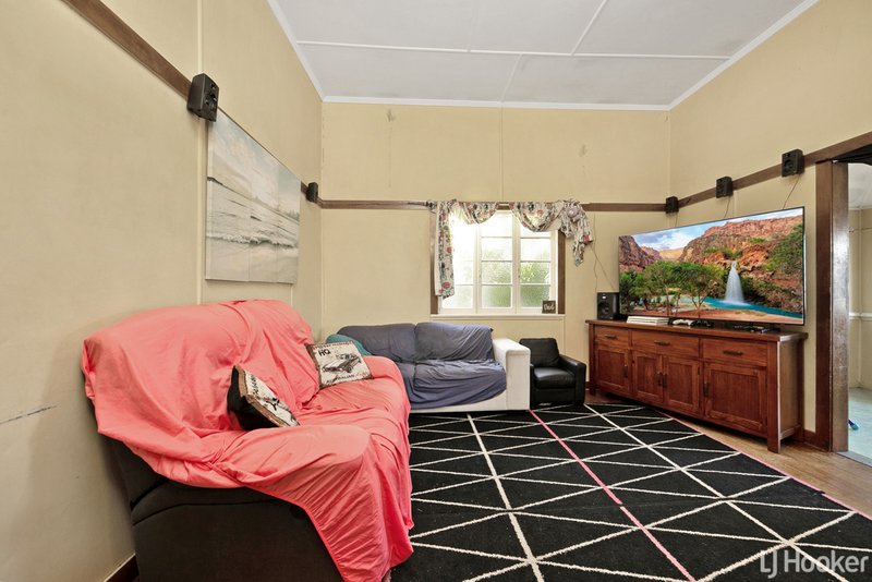 Photo - 39 Larnach Street, Allenstown QLD 4700 - Image 5