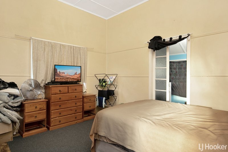 Photo - 39 Larnach Street, Allenstown QLD 4700 - Image 7