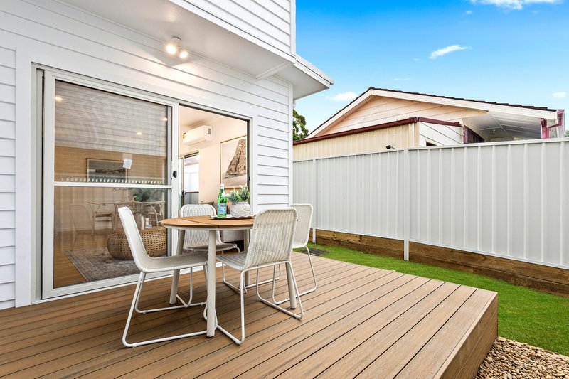 Photo - 3/9 Lavis Drive, Mount Warrigal NSW 2528 - Image 5