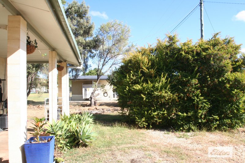 Photo - 39 Leichhardt Street, Springsure QLD 4722 - Image 15