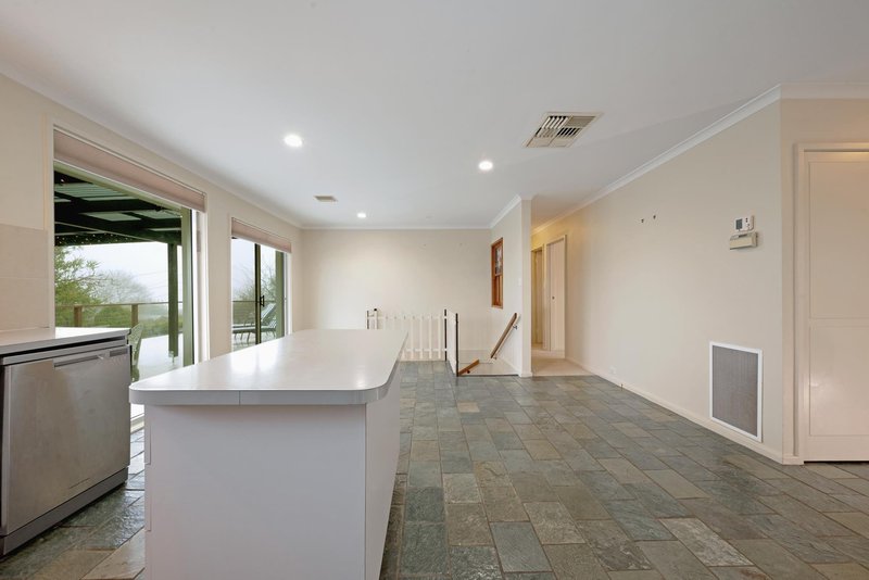 Photo - 39 Leist Street, Weston ACT 2611 - Image 5