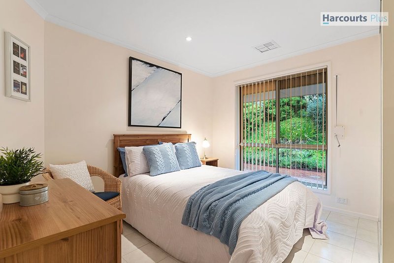 Photo - 39 Lighthouse Drive, Hallett Cove SA 5158 - Image 18