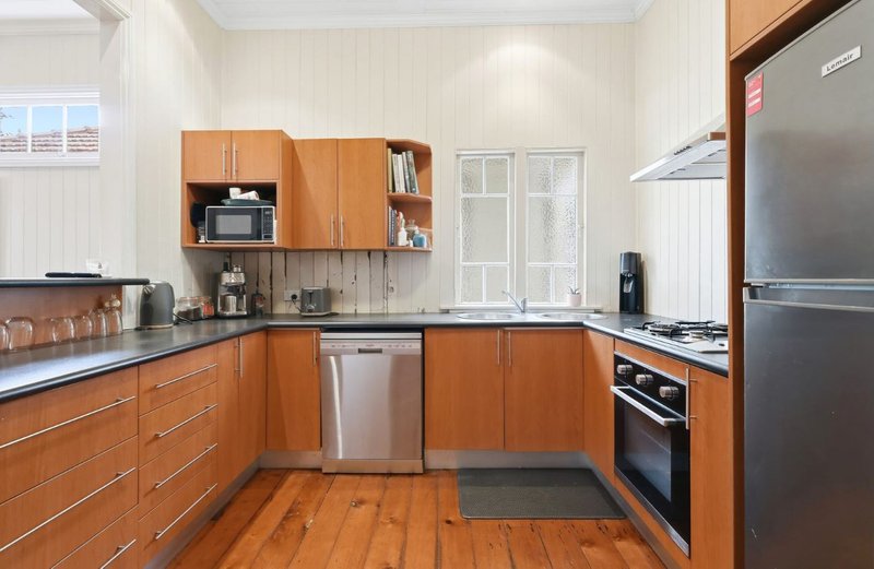 Photo - 39 Lilley Road, Bardon QLD 4065 - Image 4