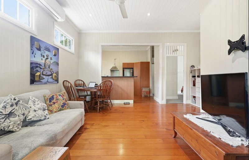 Photo - 39 Lilley Road, Bardon QLD 4065 - Image 5