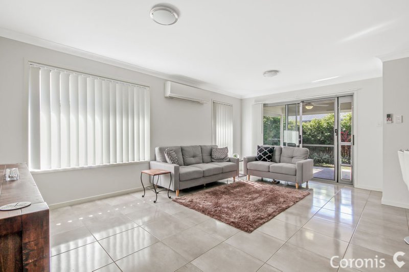 Photo - 39 Lime Crescent, Caloundra West QLD 4551 - Image 3