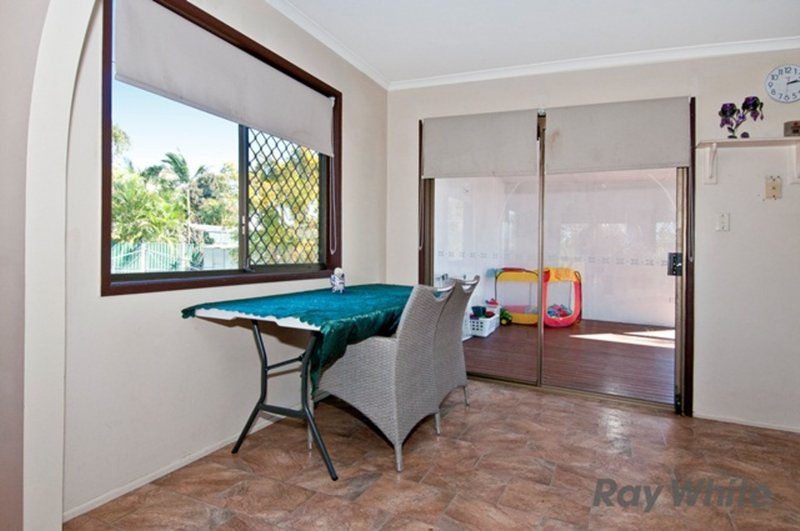 Photo - 39 Limerick Dr , Crestmead QLD 4132 - Image 5