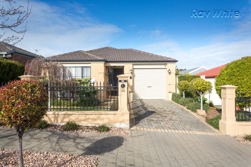 39 Linear Crescent, Walkley Heights SA 5098