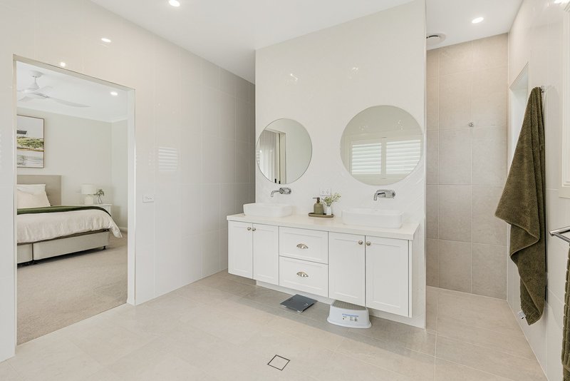 Photo - 39 Lomandra Avenue, Kalaru NSW 2550 - Image 14