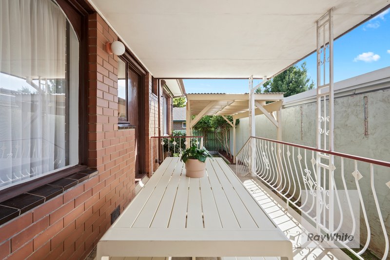 Photo - 39 Luton Way, Bundoora VIC 3083 - Image 11