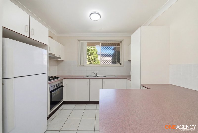 Photo - 3/9 Macquarie Road, Ingleburn NSW 2565 - Image 4