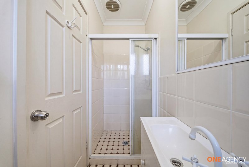 Photo - 3/9 Macquarie Road, Ingleburn NSW 2565 - Image 6