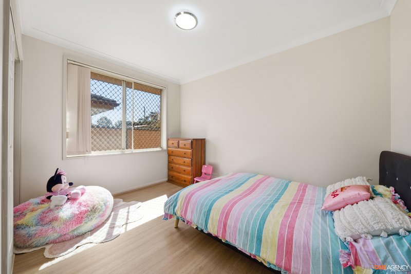 Photo - 3/9 Macquarie Road, Ingleburn NSW 2565 - Image 9