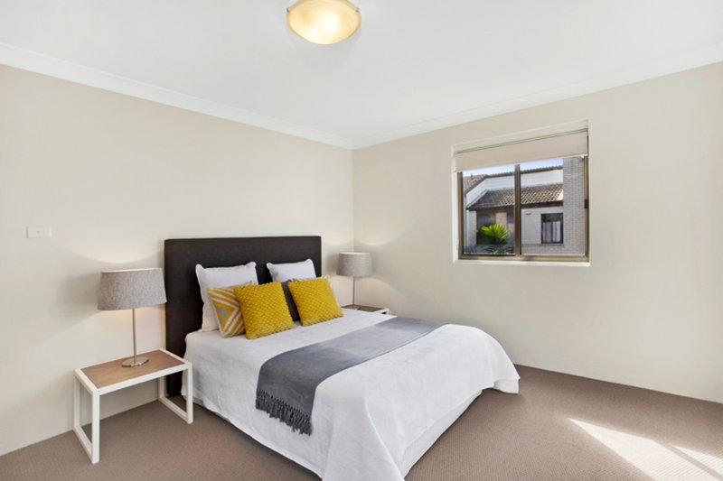 Photo - 3/9 Mactier Street, Narrabeen NSW 2101 - Image 4