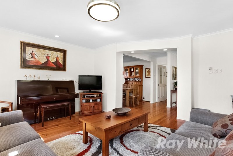 Photo - 39 Madison Avenue, Dandenong North VIC 3175 - Image 5