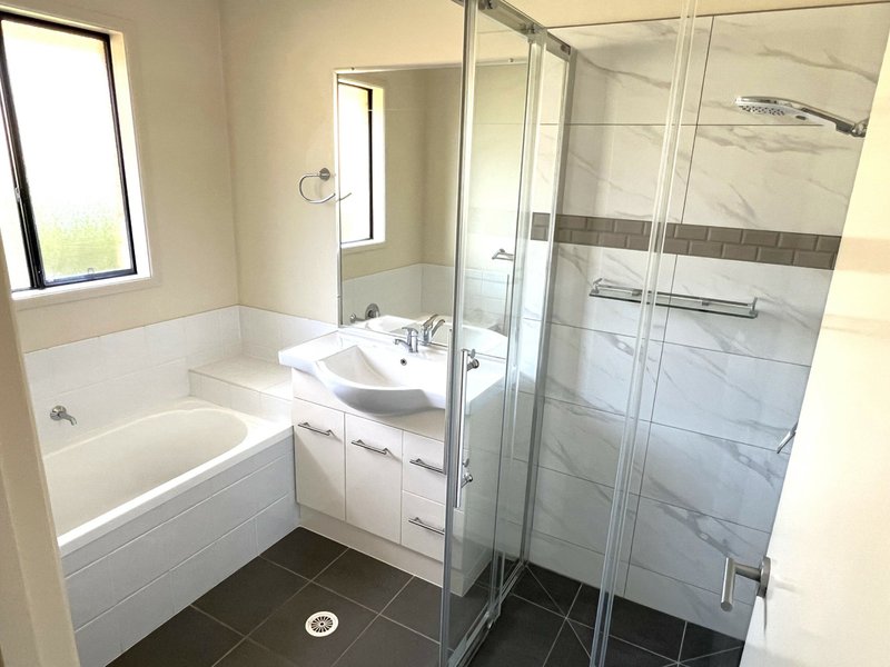 Photo - 39 Magnussens Drive, Tingoora QLD 4608 - Image 8