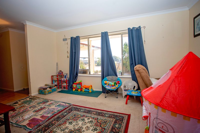 Photo - 39 Maitland Street, Hopetoun WA 6348 - Image 4