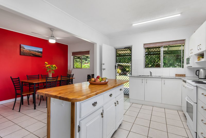 Photo - 39 Maleny Street, Landsborough QLD 4550 - Image 9