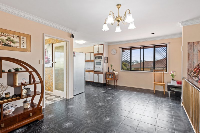 Photo - 39 Manson Road, Hendra QLD 4011 - Image 3