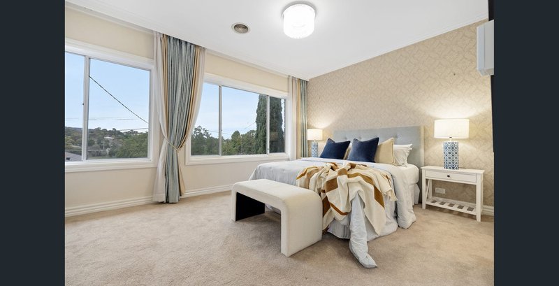 Photo - 39 Mareeba Crescent, Bayswater VIC 3153 - Image 7