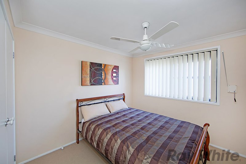 Photo - 39 Marsden Road, Blue Haven NSW 2262 - Image 5