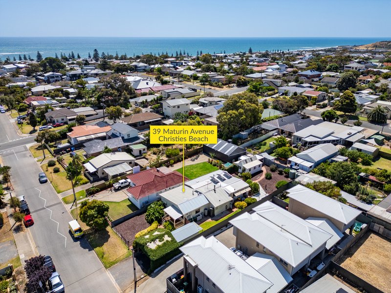 Photo - 39 Maturin Avenue, Christies Beach SA 5165 - Image 3