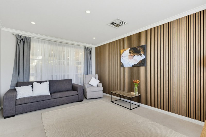 Photo - 39 Maxwell Road, Hackham West SA 5163 - Image 3