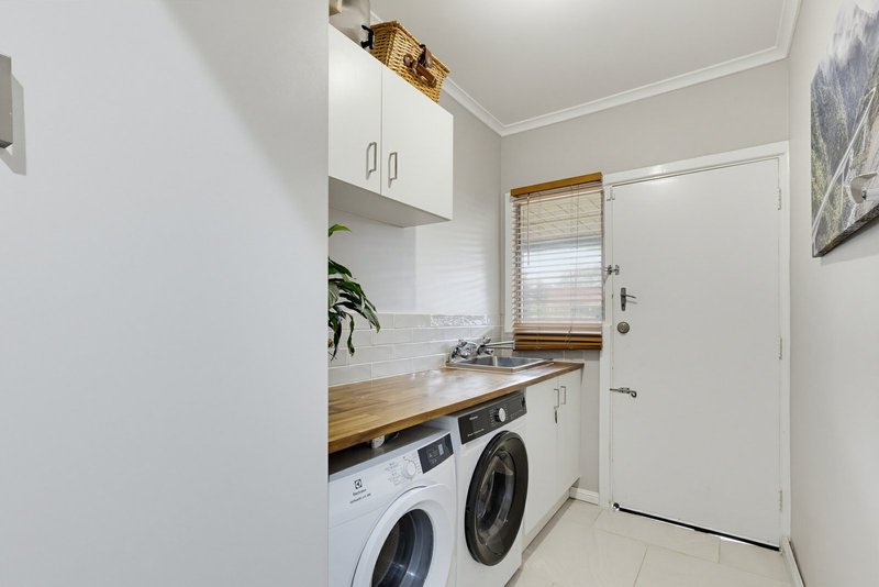 Photo - 39 Maxwell Road, Hackham West SA 5163 - Image 12