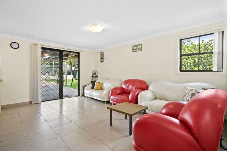 Photo - 39 Mcarthur Street, Guildford NSW 2161 - Image 5