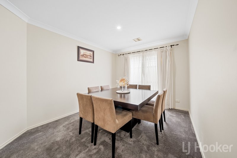 Photo - 39 Mccrae Street, Queanbeyan West NSW 2620 - Image 9