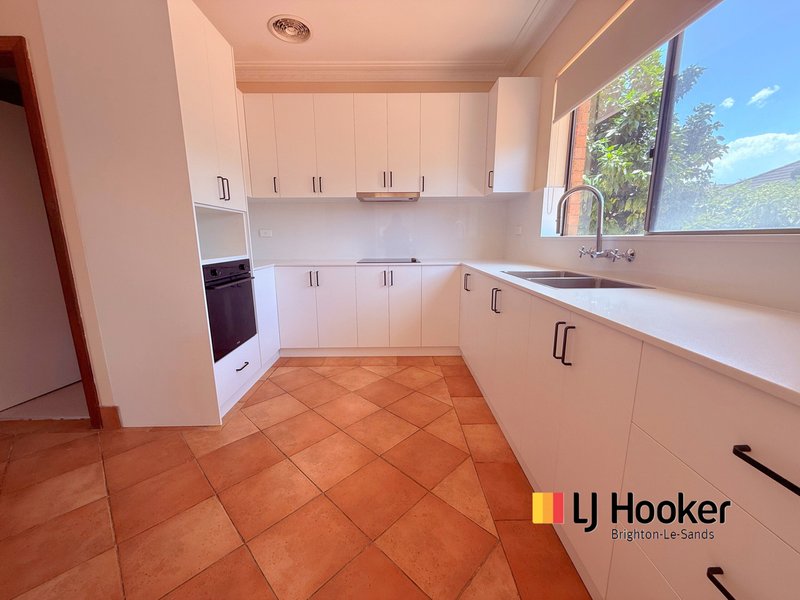 Photo - 39 Mcmillian Street, Sandringham NSW 2219 - Image 3