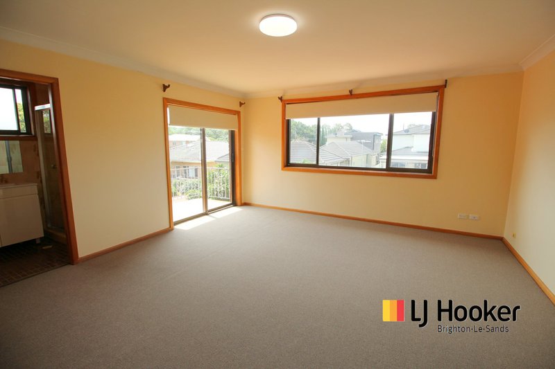 Photo - 39 Mcmillian Street, Sandringham NSW 2219 - Image 8