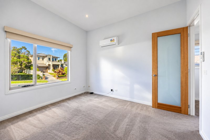 Photo - 3/9 Melinga Crescent, Chadstone VIC 3148 - Image 13