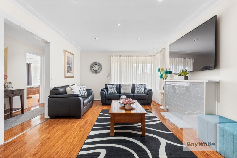 Photo - 39 Menzies Parade, Lalor VIC 3075 - Image 7