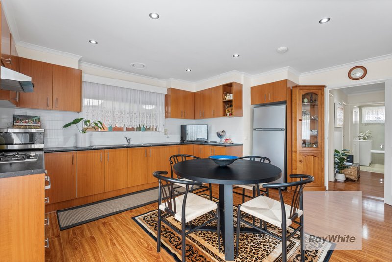 Photo - 39 Menzies Parade, Lalor VIC 3075 - Image 10