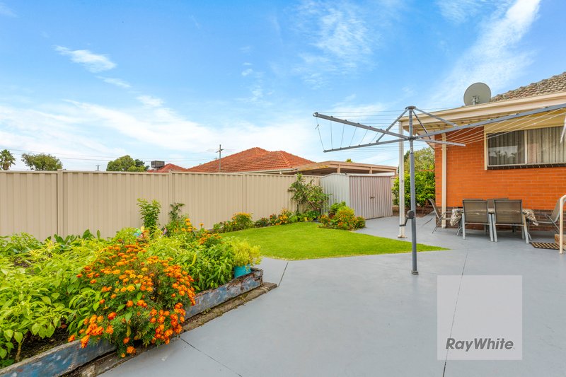 Photo - 39 Menzies Parade, Lalor VIC 3075 - Image 15