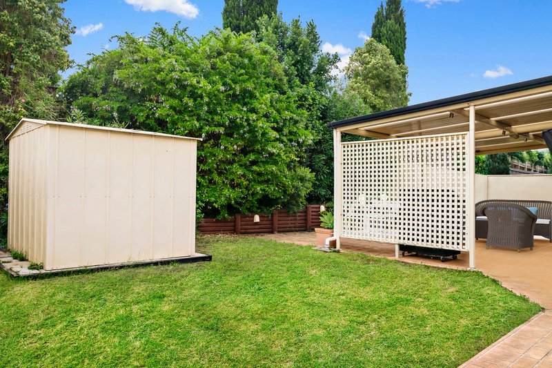 Photo - 39 Minerva Crescent, Beaumont Hills NSW 2155 - Image 6