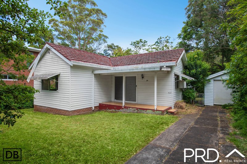 39 Monie Avenue, East Hills NSW 2213